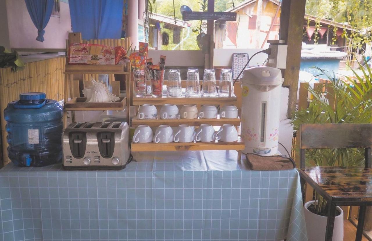Lungkluay Homestay Ko Kut Exterior foto